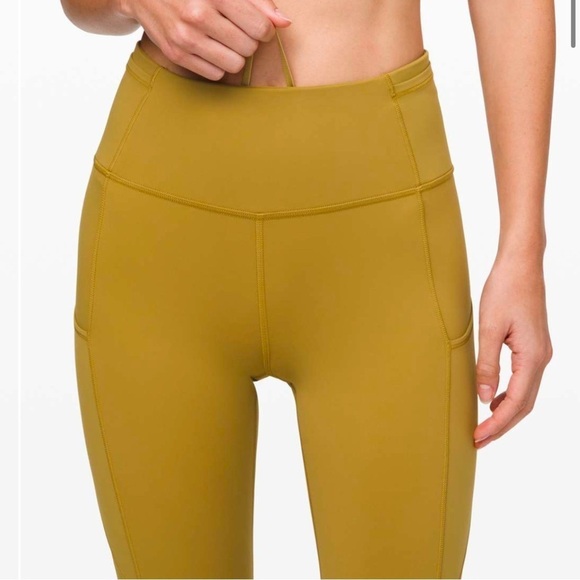 Lululemon Fast and Free High-Rise Tight Legging 28” Grape Leaf Nulux 10 Running - Picture 2 of 16